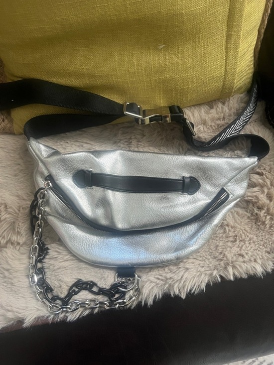 like dreams Handbags - Metallic Silver Crossbody Belt Bag with Chain Accent